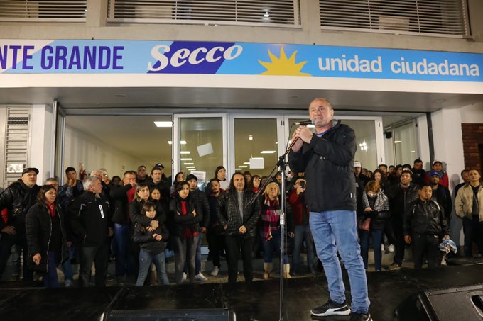 Con el 70 % de las mesas escrutadas en forma provisoria, el intendente de Ensenada Mario Secco se asegura otro mandato en el distrito.