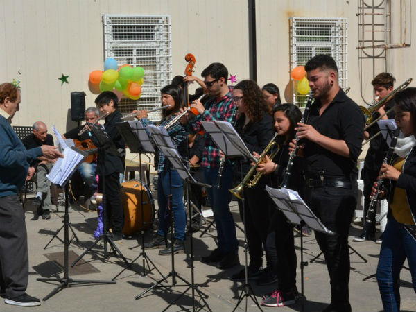 La Dirección de Cultura informó que, del 5 al 10 de noviembre, la Orquesta Escuela de Berisso, participará del festival de arte sustentable