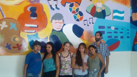 La Secundaria Nº 6 inauguró un mural realizado por sus alumnos