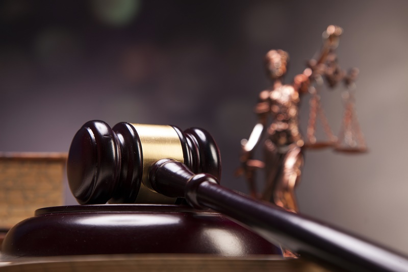 En diálogo con BerissoCiudad en Radio, Viviana Sequeira, mamá de una joven víctima de un episodio de robo y violación en su domicilio y delante de sus hijos, dio detalles del proceder de la justicia en el marco del inicio del juicio.