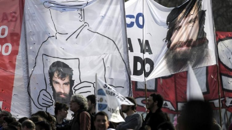 En diálogo con BerissoCiudad en Radio, Rubén López se refirió a los próximos sucesos que tendrán lugar en nuestra ciudad y en el marco del doceavo aniversario de la segunda desaparición de su padre, Jorge Julio López. La actividad es coordinada por el Movimiento Construyendo Conciencia, que lleva la imagen del testigo clave contra el genocida Miguel Etchecolatz junto con Envión Comunitario.