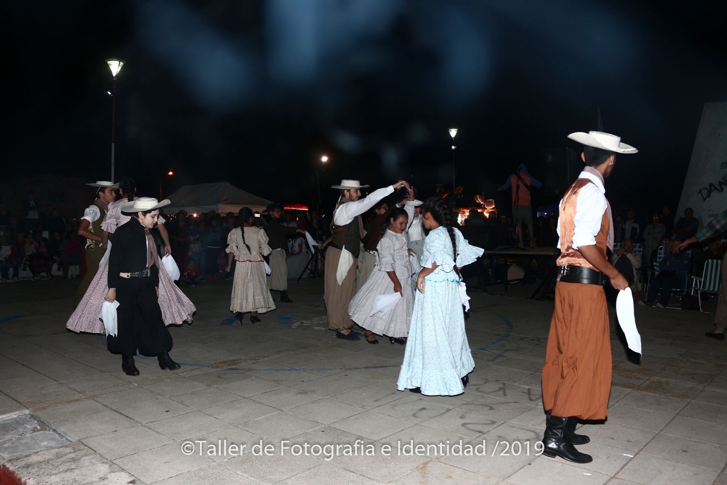 En el marco del festival denominado “Febrero de Folklore”, que lleva adelante la Dirección de Cultura de la Municipalidad de Berisso, este domingo 24 desde las 19:30 horas se repetirá una nueva jornada de música, danza y canto.