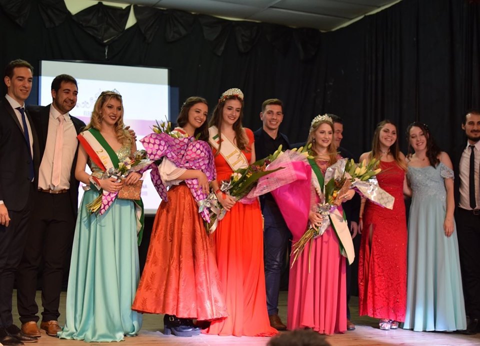 La Sociedad Italiana de Berisso eligió el pasado sábado a su nueva Representante Cultural 2019/2020. El cetro quedó en manos de Melina Cernuschi; segunda Representante Cultural, Carolina Pendenza y tercera Representante Cultural, Sofía Martinoli, elegidas en un evento que se realizó en la sede de Montevideo 841 y en el cual participaron casi 300 personas, que disfrutaron de una cena show.