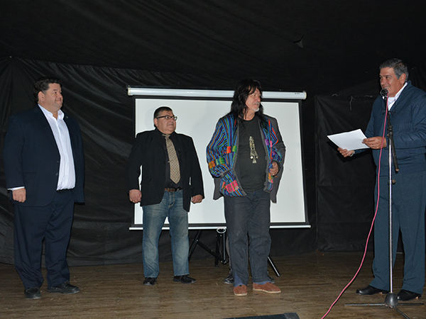 El pasado sábado, en las instalaciones de Casa de Cultura, se desarrolló la entrega de distinciones a la trayectoria denominada “Cipriano Reyes” dirigida a artistas locales por su trayectoria en el quehacer artístico y el mérito por su labor cultural.