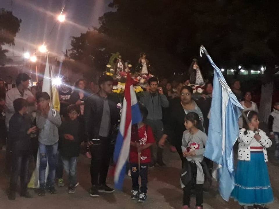 En el marco de los festejos del Día de la Virgen de los Milagros de Caacupé, la Colectividad Paraguaya de Berisso, en conjunto con el Equipo Pastoral Paraguayo en la Argentina (EPPA), organizó una serie de actividades que congregaron a miles de visitantes de toda la región.