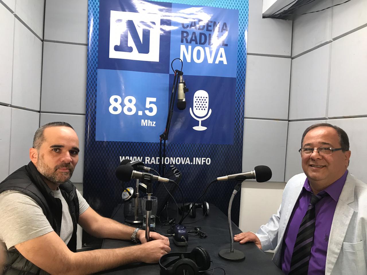 El referente político de la ciudad de Berisso y miembro del espacio Movimiento por Berisso, Roberto Batelli, se hizo presente en los estudios de Cadena Radial NOVA 88.5 para dialogar con BerissoCiudad en Radio sobre el presente de los comerciantes –dado que al mismo tiempo es presidente de la Cámara de Comercio-, la situación de Berisso en materia de seguridad, administració, la gestión del actual Estado comunal y de la actualidad política.