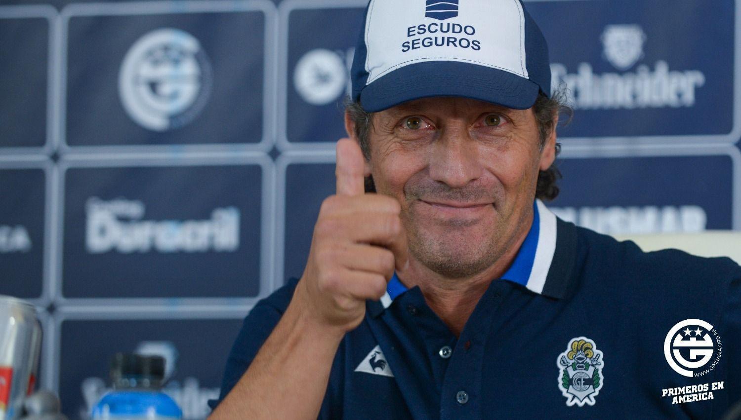 El próximo martes 22, a las 17 horas, se llevará a cabo una charla-debate junto a dos personas destacadas del ámbito deportivo, como lo son la periodista y profesora Viviana Vila y el actual director técnico de Gimnasia y Esgrima La Plata y exjugador de la Selección nacional, Pedro Troglio.