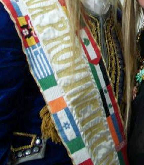 Polémica por el uso de la bandera “Franquista” en la banda de la Reina Provincial