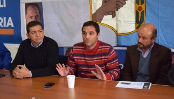A partir de un acuerdo al que llegaron el dirigente petrolero Ramón Garaza, el líder de La Cámpora Roberto Alonso y el excandidato a intendente Juan Ignacio Mincarelli, quedó conformada la lista que competirá dentro del Frente de Unidad Ciudadana.