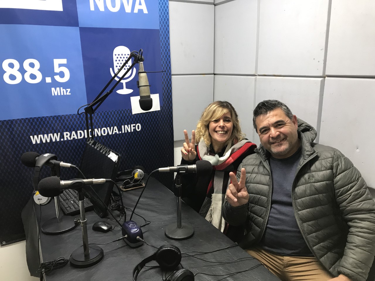 En diálogo con BerissoCiudad en Radio el precandidato a consejero escolar, José Luis Redondo, y la precandidata a concejal, Veronica Valledor, ambos por la lista de Juan Ignacio Mincarelli se refirieron a distintas cuestiones políticas y de actualidad.