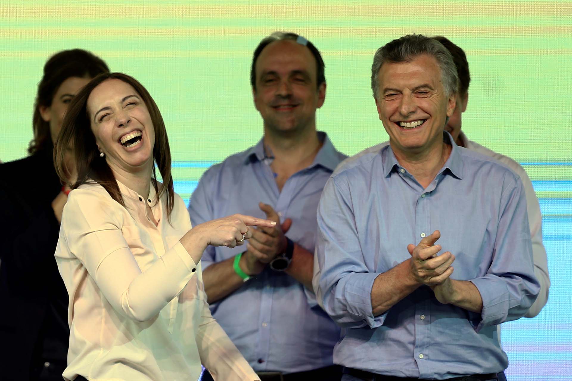 En Ensenada denunciaron que desde que asumieron, el presidente Mauricio Macri y la gobernadora María Eugenia Vidal tomaron la decisión de “abandonar a la ciudad”, llevando adelante una batería de medidas en contra de todo un pueblo.