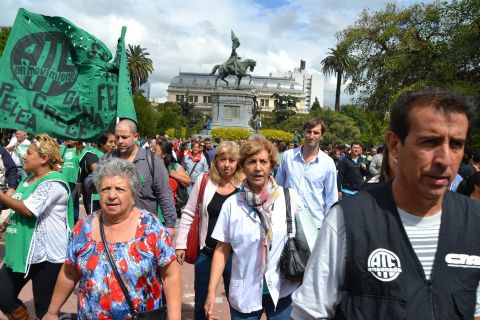 “Vamos a seguir luchando para que se nos pague la bonificación por insalubridad y se cubran cargos vacantes”