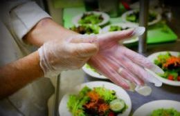 Curso de manipulación segura de alimentos en el marco de la Fiesta del Inmigrante