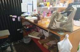 Robo en comercio de la Montevideo: Se llevaron mercadería y toda la plata de la caja