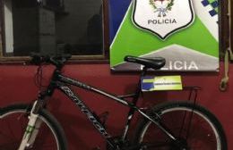 Oficial de policía vendía por Facebook una bicicleta robada
