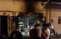 Incendio en una casa de 4 y 156