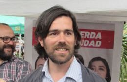 Del Caño en Berisso: “El PJ y La CGT ya están negociando la reforma laboral”