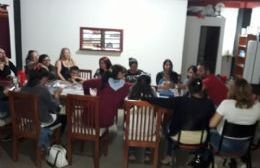 Reunión de Identidad Berissense con manzaneras: "Sienten que nadie las escucha"