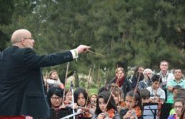 La Orquesta Escuela participó de un Encuentro Interdistrital en la República de los Niños