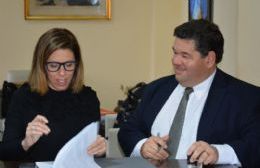 Nedela y Laura Alonso firmaron un convenio de cooperación para transparentar la gestión pública