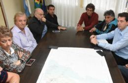 Nedela encabezó reunión de Comité de Emergencia ante posibles tormentas