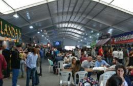 Continúan los festivales y patio de comidas de la Fiesta Provincial del Inmigrante