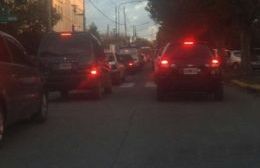 Con la presencia de Nedela los vecinos accedieron a liberar la Avenida 60