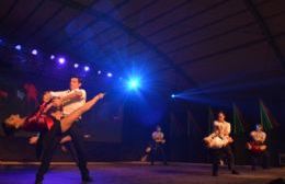 Con la “Noche de Tango” comenzaron los festivales de la 40° Fiesta Provincial del Inmigrante