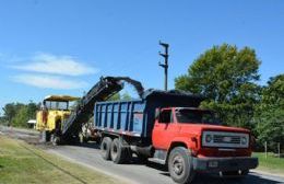 Se lleva a cabo la reparación integral del asfalto de la Ruta Provincial Nº 15