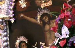 La colectividad peruana rinde tributo al “Señor de los Milagros”