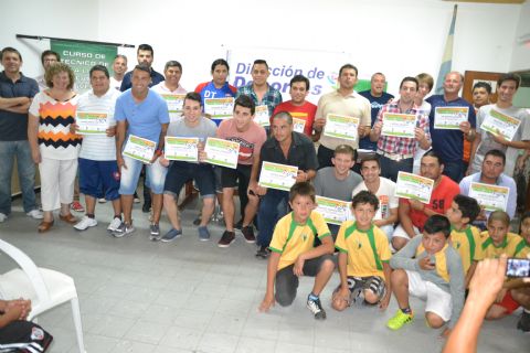 Se realizó la entrega de diplomas del curso de DT Infanto Juvenil