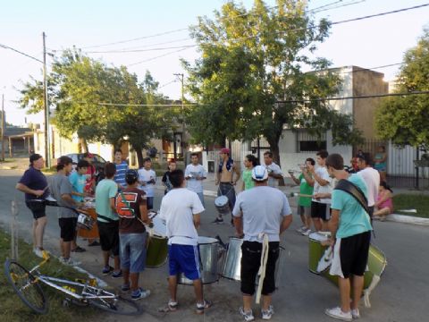 El Club Astillero se prepara para los Carnavales de Ensenada 2015
