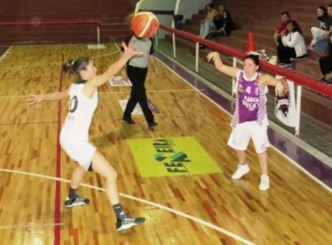 Las chicas de Estrella van por el ascenso a la División de Honor