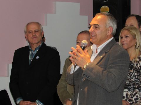 El Frente Renovador presentó la lista que competirá en las PASO