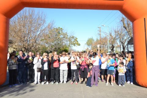 Exitosa correcaminata solidaria, para sembrar conciencia