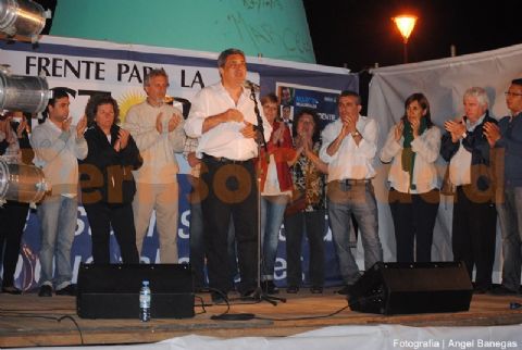 Slezack: “Nos ponen nerviosos cuando algunos quieren tomar nuestro símbolo para entregar al país”