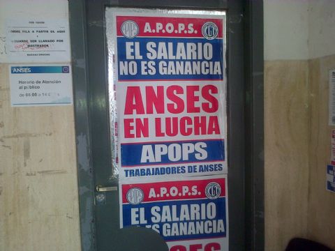 Conflicto en AnSeS: Trabajadores continúan en estado de asamblea permanente