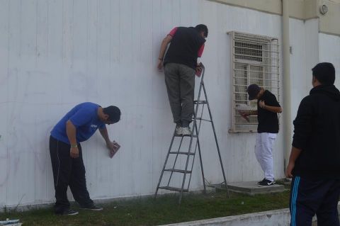 La Veintiuno La Franja pintó e iluminó la Escuela N° 25