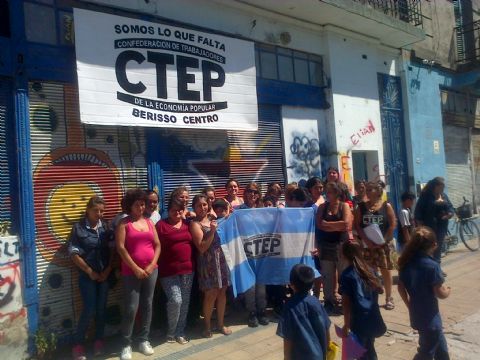 Primera asamblea de “Ellas Hacen” como miembros de la CTEP