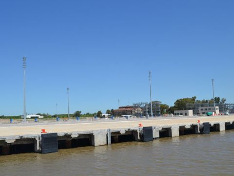 Estrella: “A Berisso le llevará un tiempo crecer a la par del Puerto, aún no hubo inversiones”