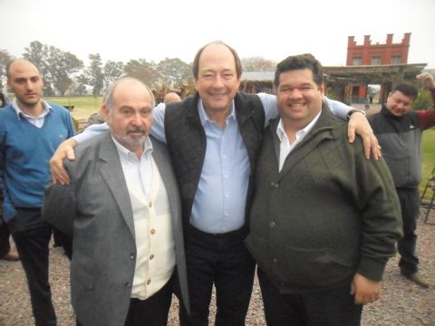 Nedela junto a Ernesto Sanz en encuentro de precandidatos
