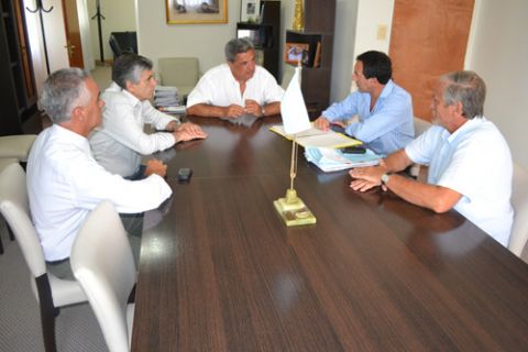 Firma de escritura del edificio del Sanatorio de la Carne