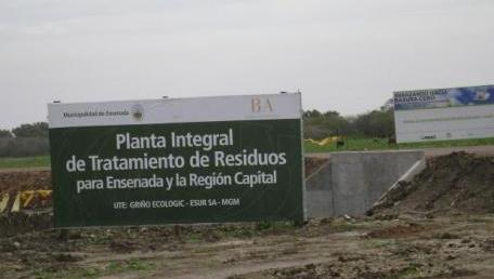 ONGs preocupadas por paralización de las obras en la planta de tratamiento de residuos