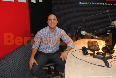 Sebastián Mincarelli repudió el fraude de las boletas del massismo que se repartieron junto con las de ÚNICA