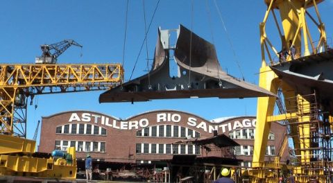 Apostando a leyes navales para generar trabajo en Astillero