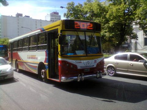 Malestar en la ciudad por el mal funcionamiento de la línea 202