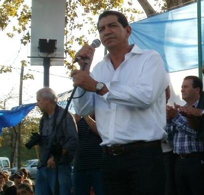 Garaza, con “la tranquilidad de saber que en estos meses el trabajador tiene un peso en el bolsillo”