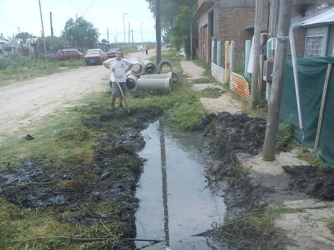 Ferreyra advirtió que “los proyectos del primer año no se cumplieron” en el barrio Santa Cruz