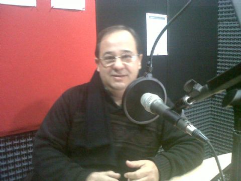 Batelli invitó a los candidatos “a debatir la problemática de la ciudad”