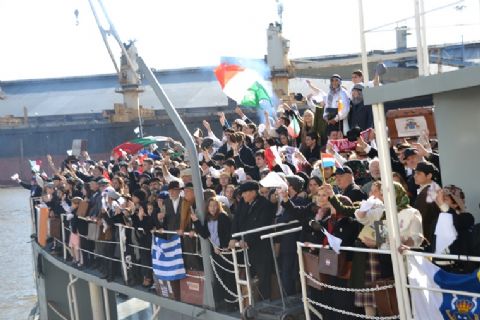 Este domingo se realiza el tradicional “Desembarco Simbólico de los Inmigrantes”